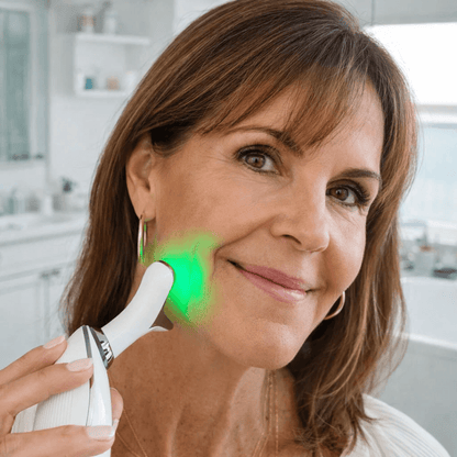 Smooothe™ Sculpt & Glow Facial Wand